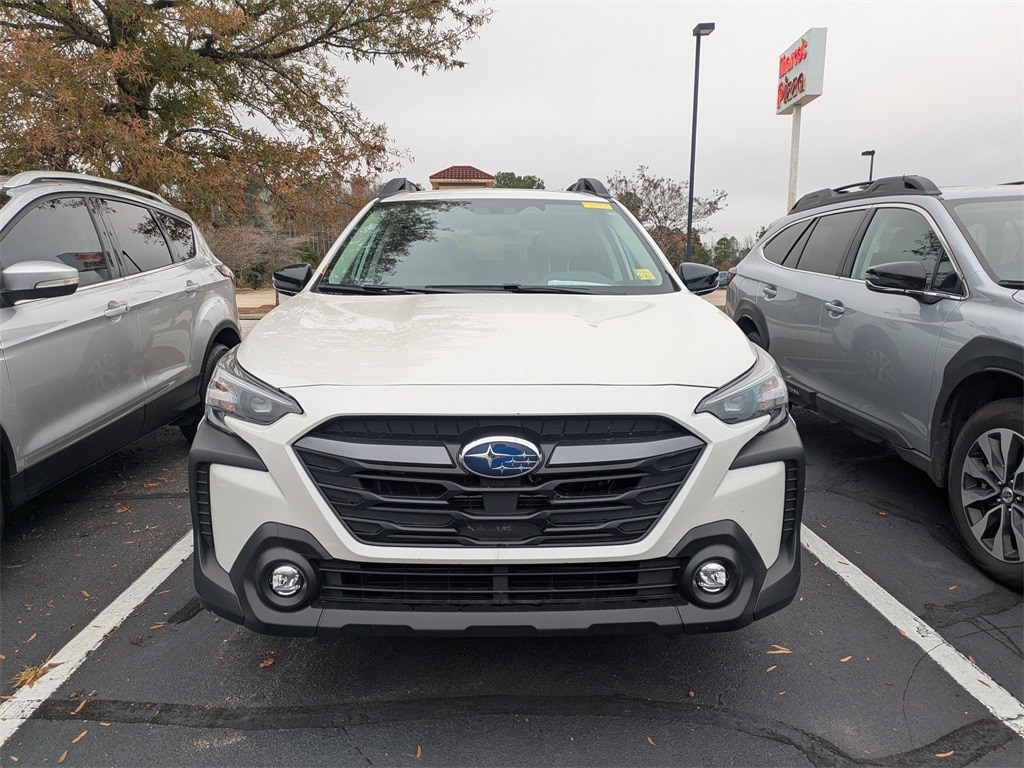 Used 2025 Subaru Outback Premium SUV