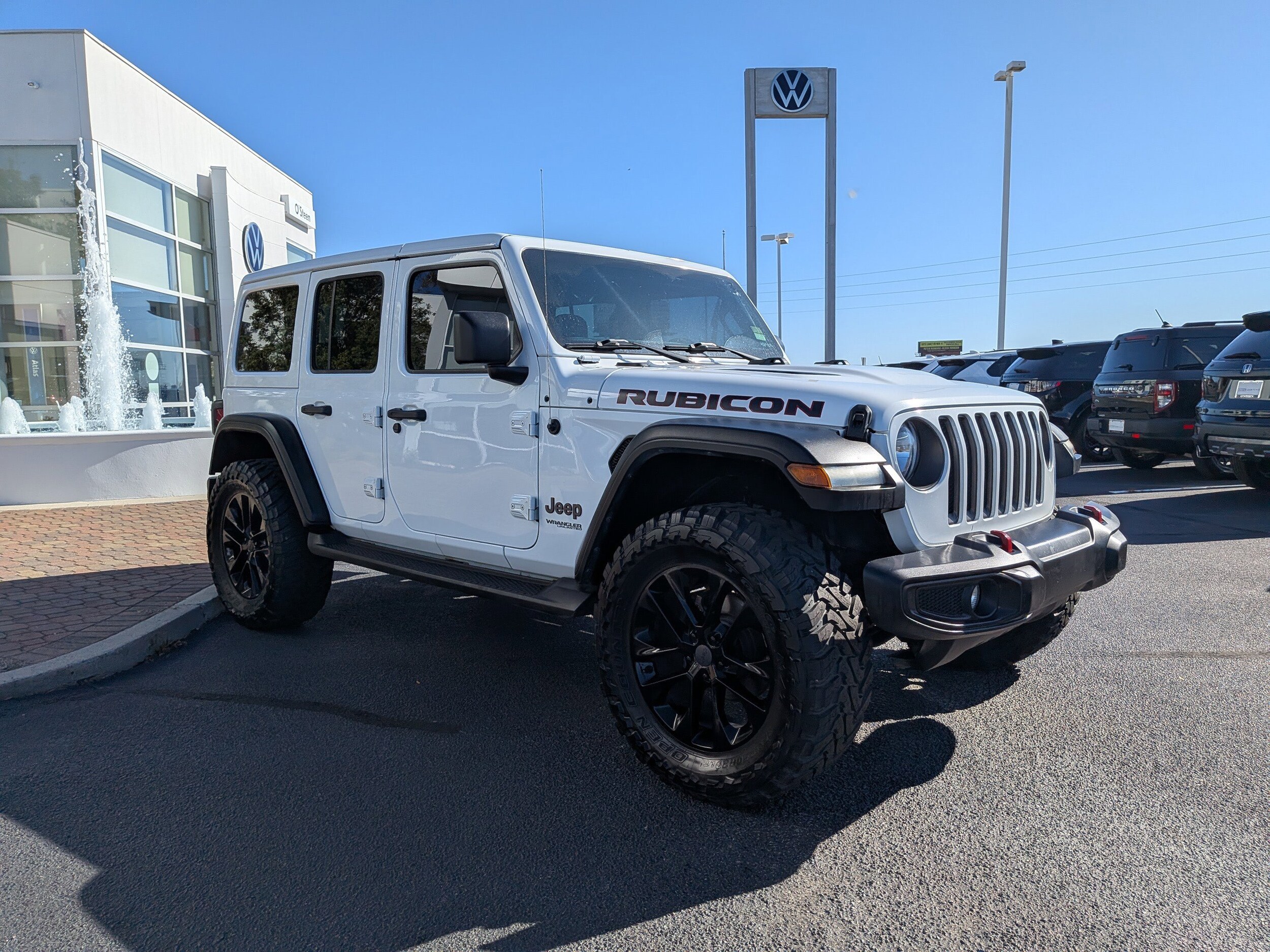 2018 Jeep Wrangler Unlimited Rubicon photo 2