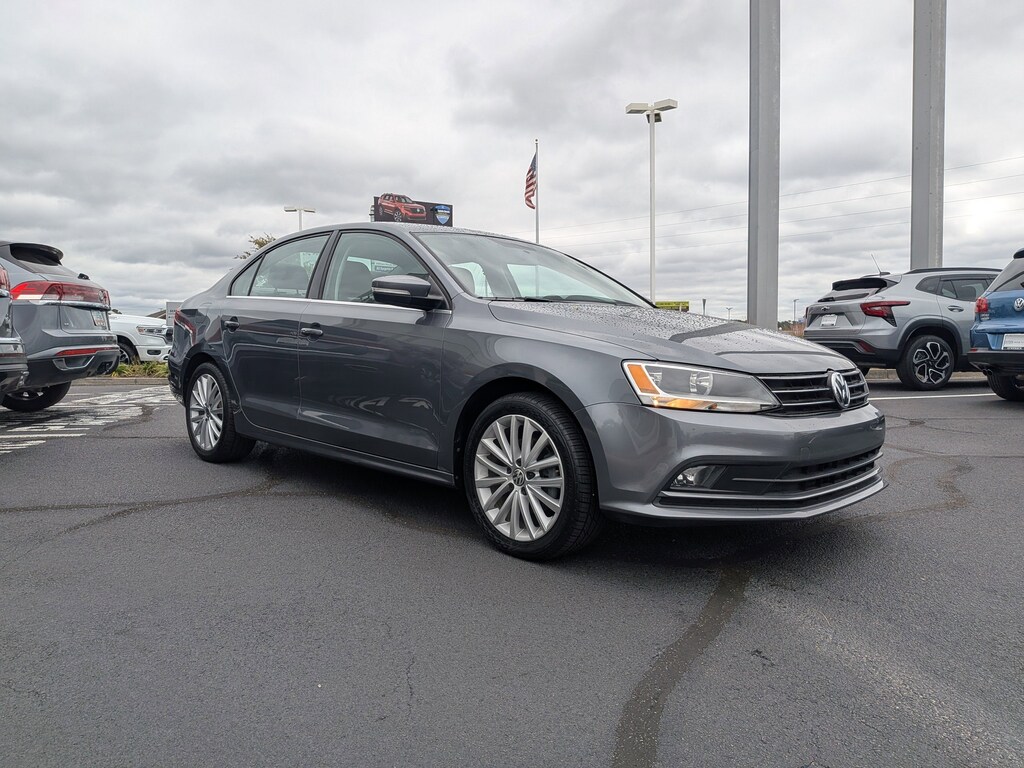 Used 2015 Volkswagen Jetta 1.8T Sedan