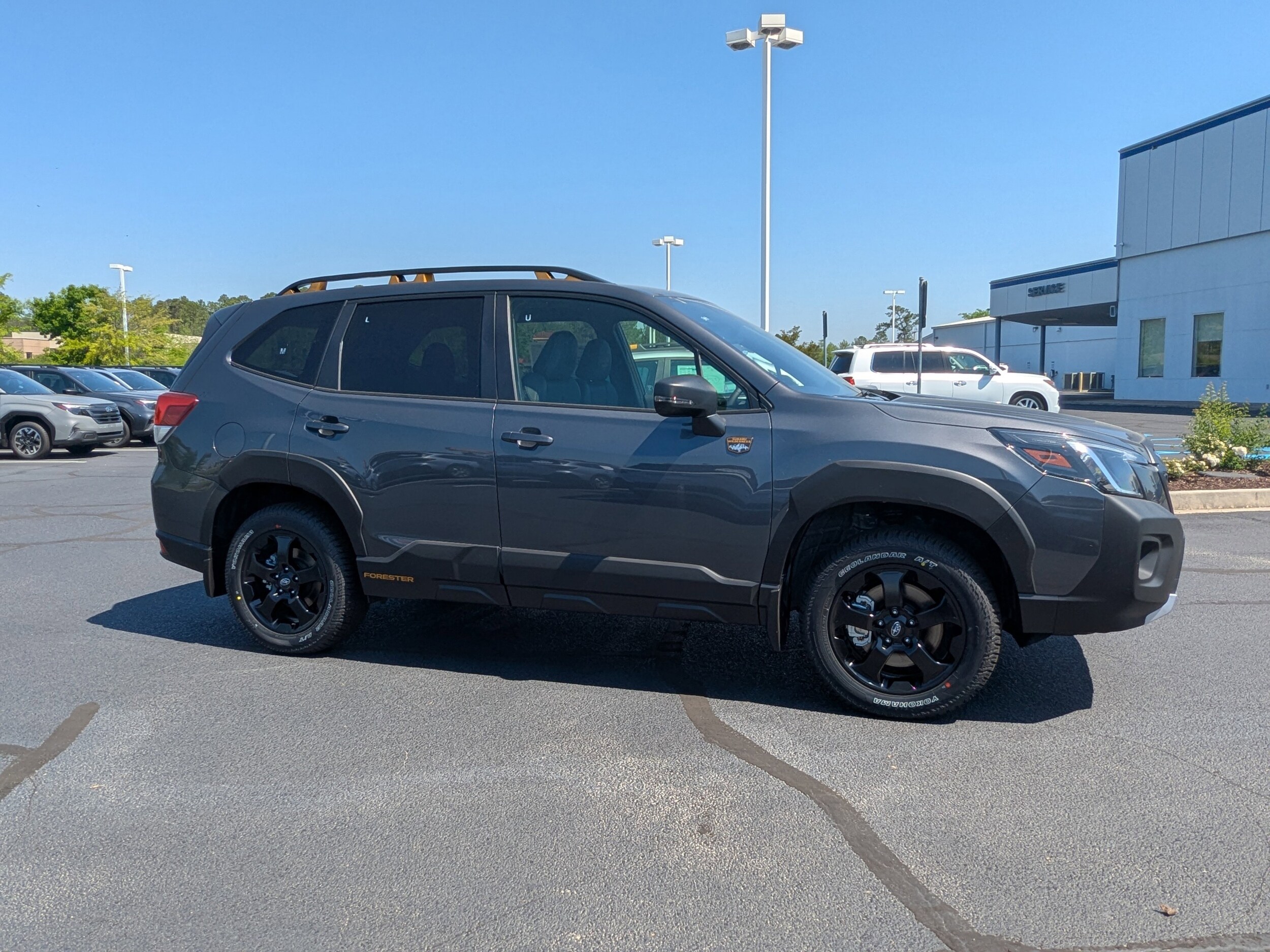 2025 Subaru Forester Wilderness photo 3
