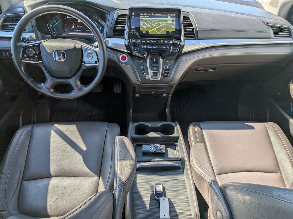 Used 2018 Honda Odyssey Touring Van