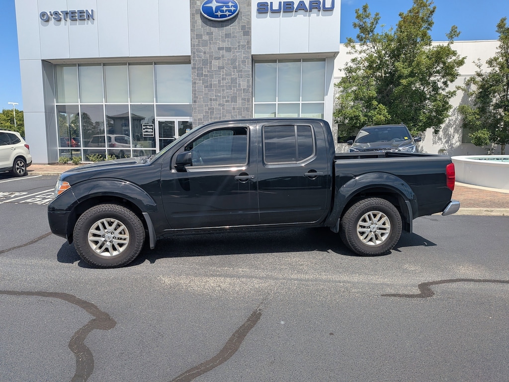 Used 2021 Nissan Frontier SV Truck Crew Cab
