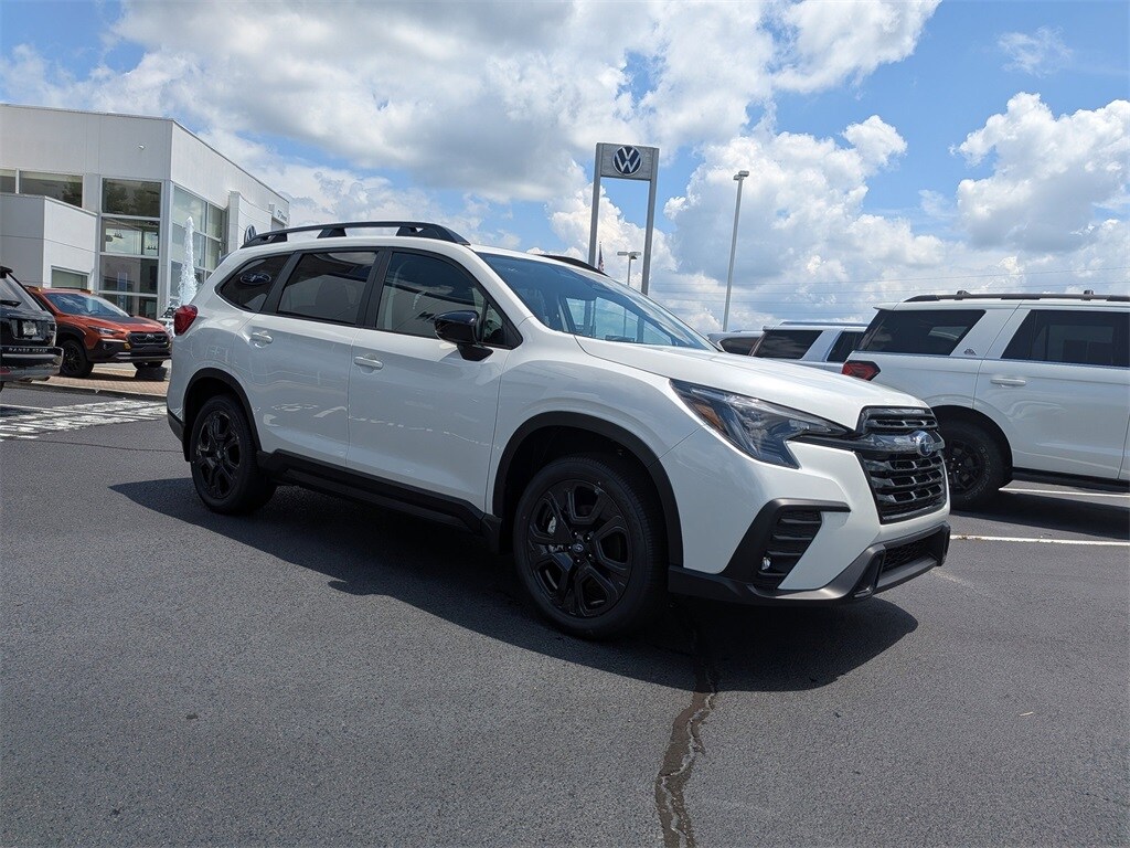 2025 Subaru Ascent Onyx Edition photo 3