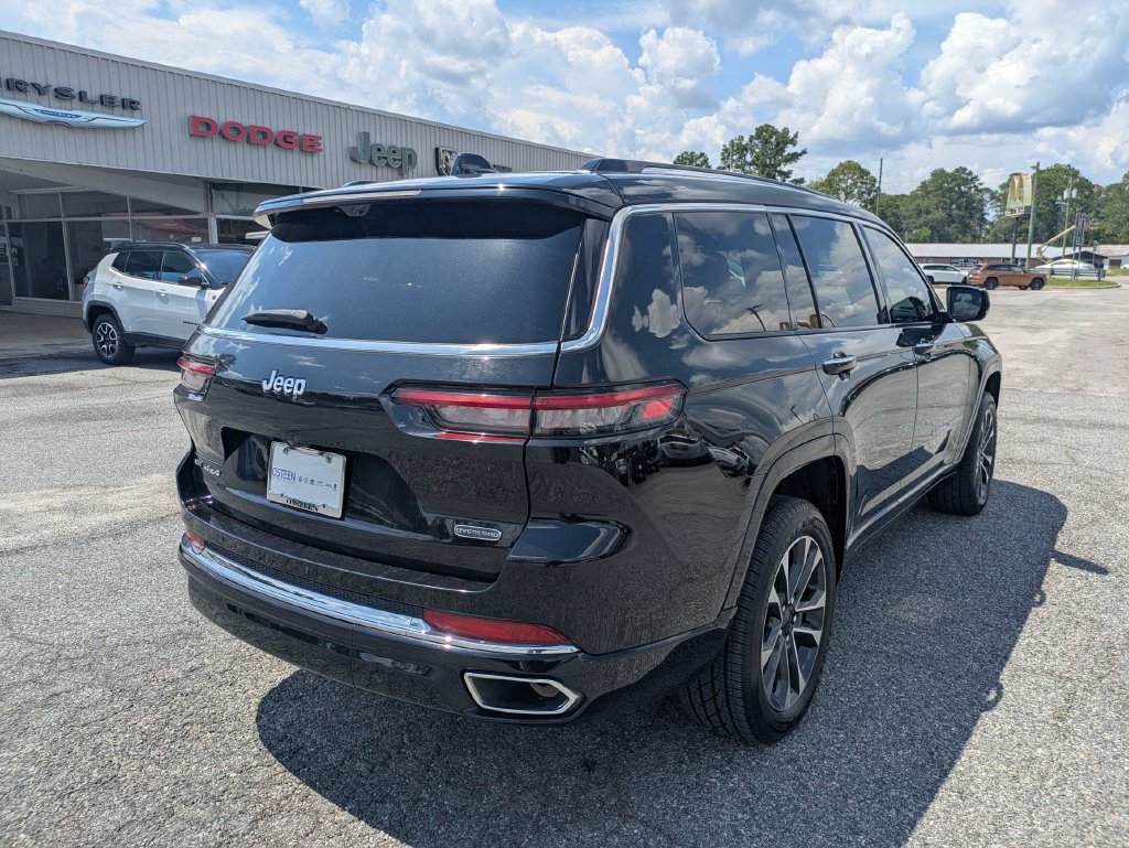 Used 2022 Jeep New Grand Cherokee Overland SUV