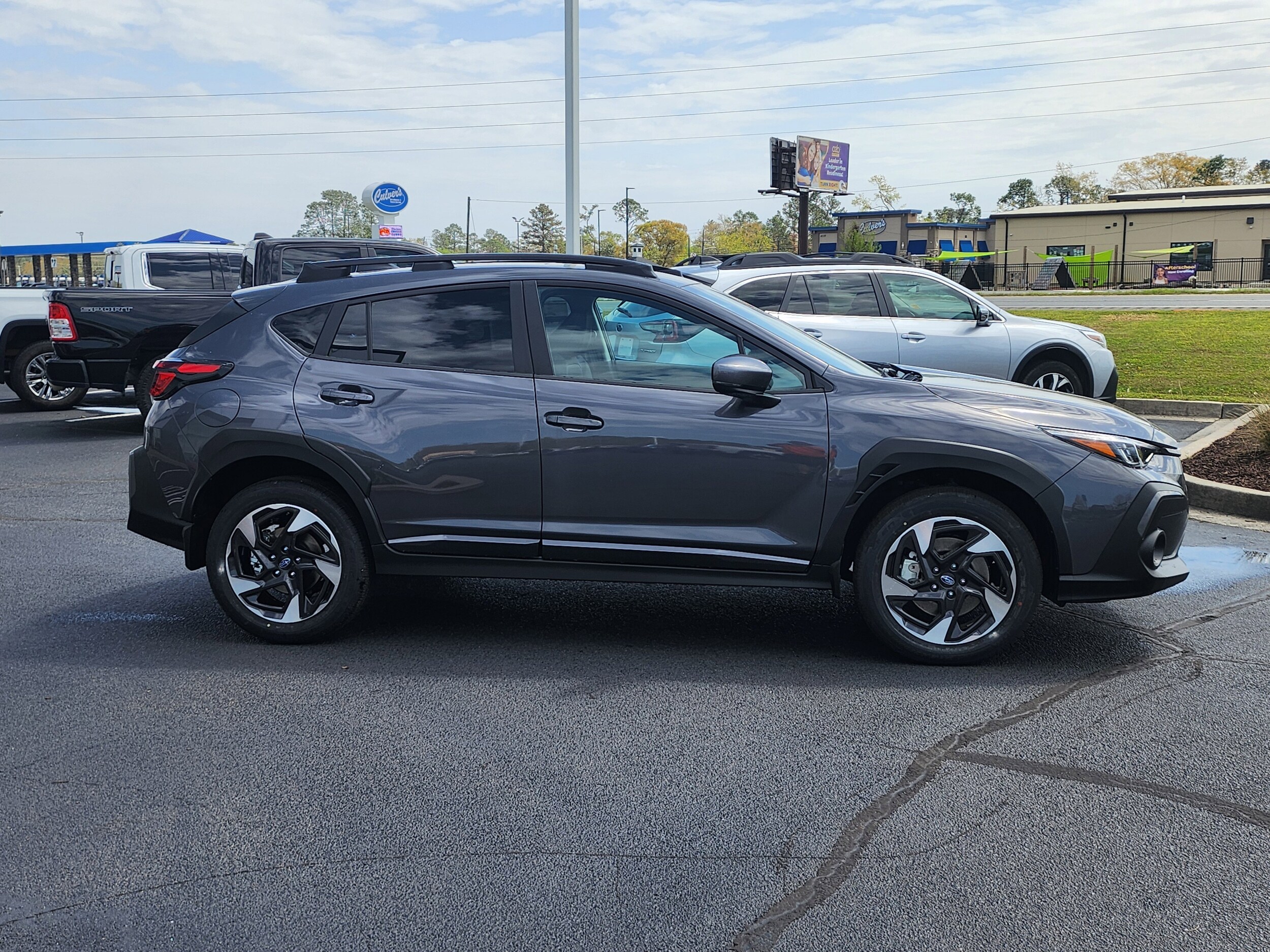 2025 Subaru Crosstrek Limited photo 4