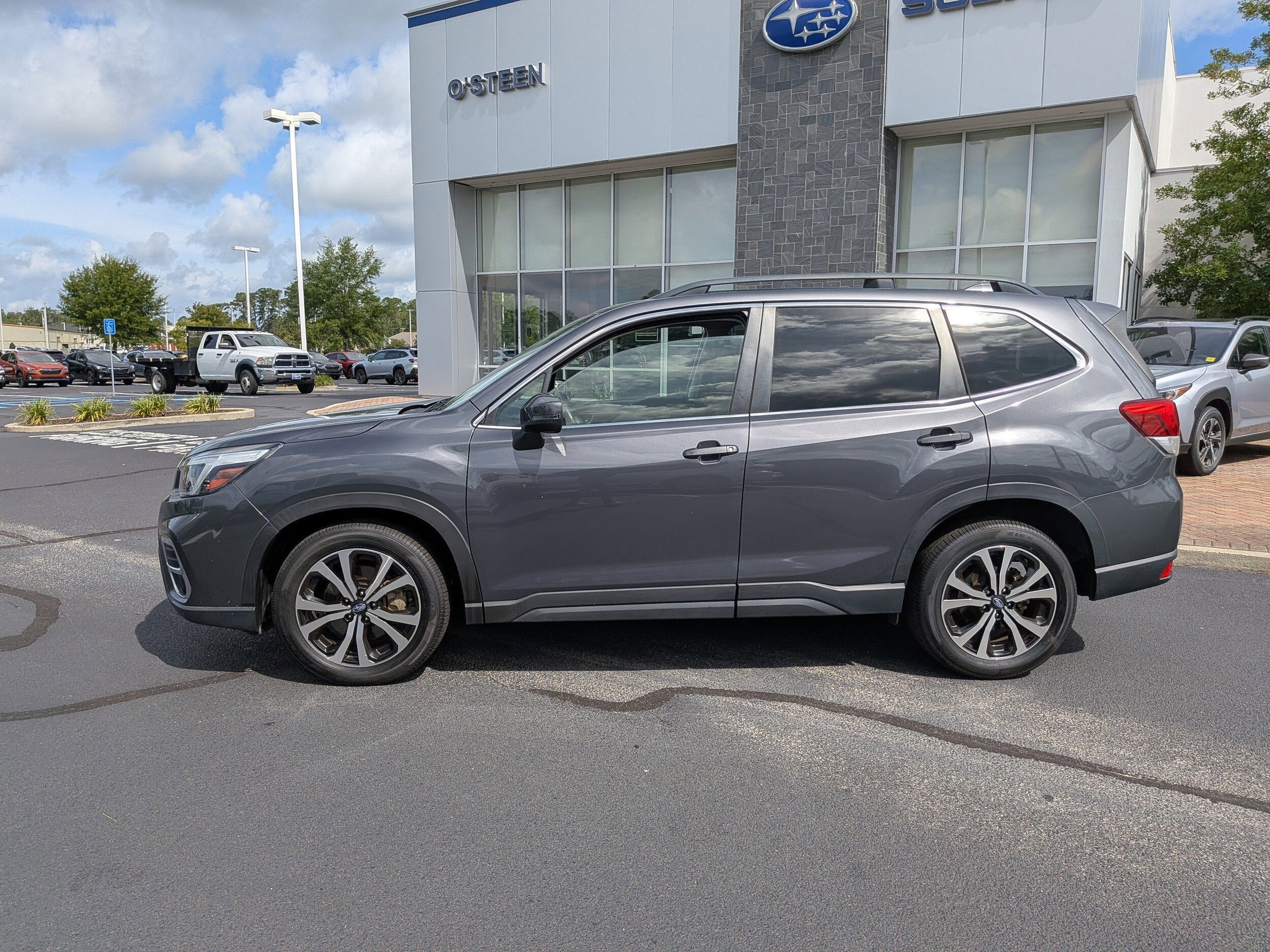 2021 Subaru Forester Limited photo 2