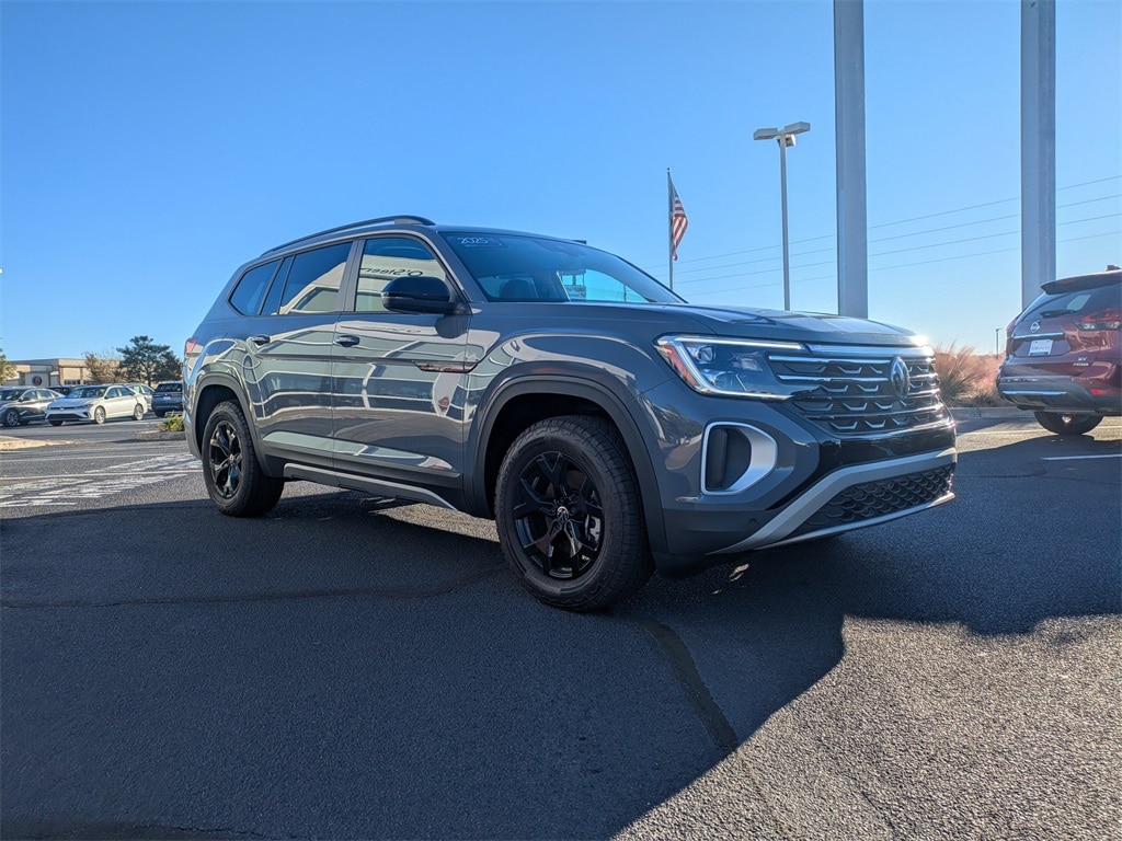 Certified 2025 Volkswagen Atlas 2.0T Peak Edition SUV