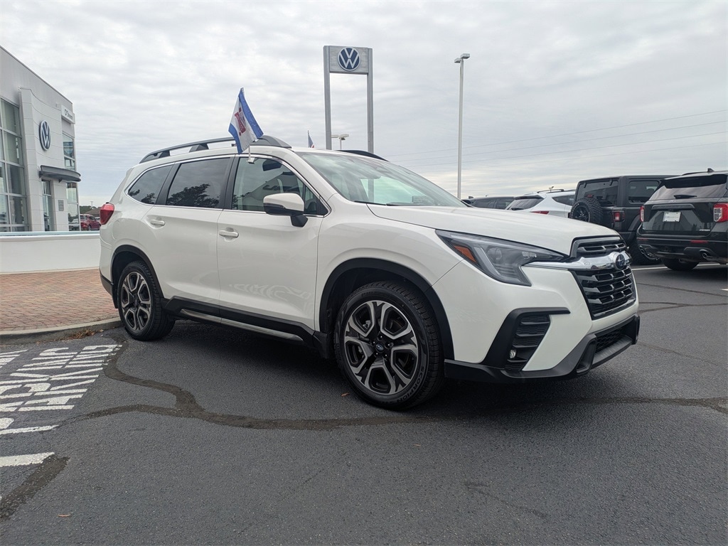 Certified 2023 Subaru Ascent Limited 7-Passenger SUV