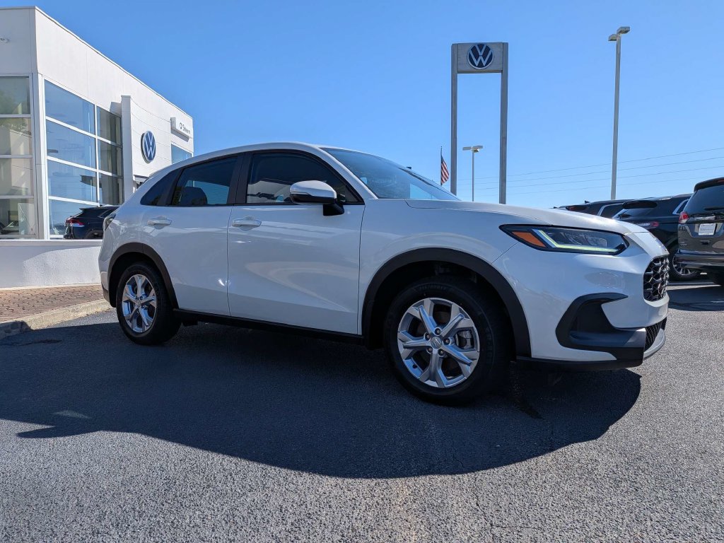 Used 2025 Honda HR-V LX SUV