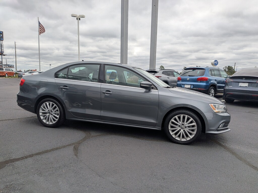 Used 2015 Volkswagen Jetta 1.8T Sedan