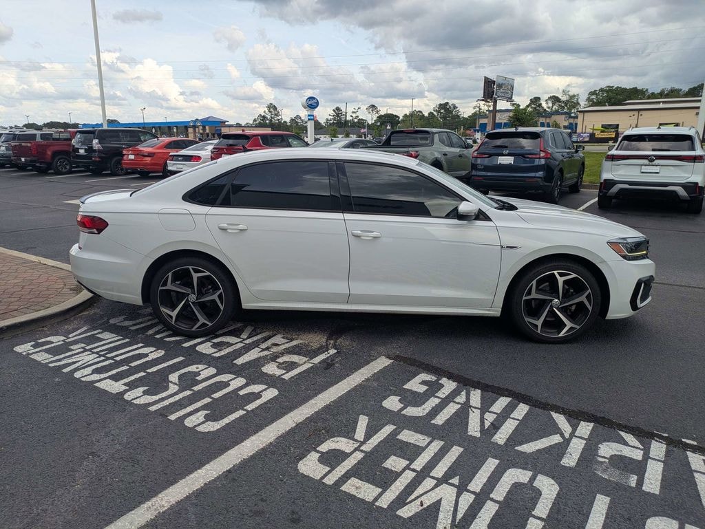 Used 2020 Volkswagen Passat 2.0T R-Line Sedan