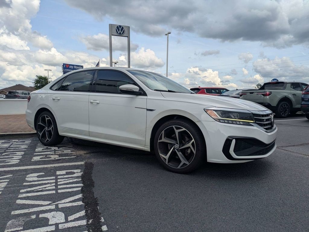 Used 2020 Volkswagen Passat 2.0T R-Line Sedan