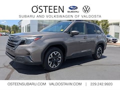 2025 Subaru Forester Premium SUV