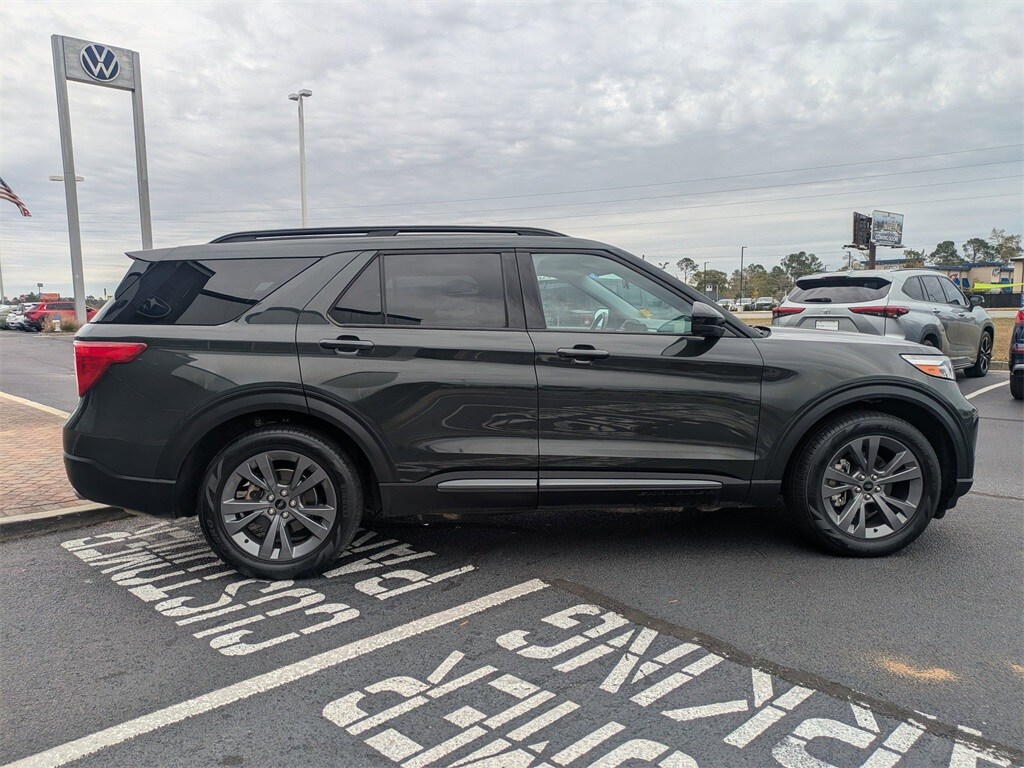 2022 Ford Explorer XLT photo 4