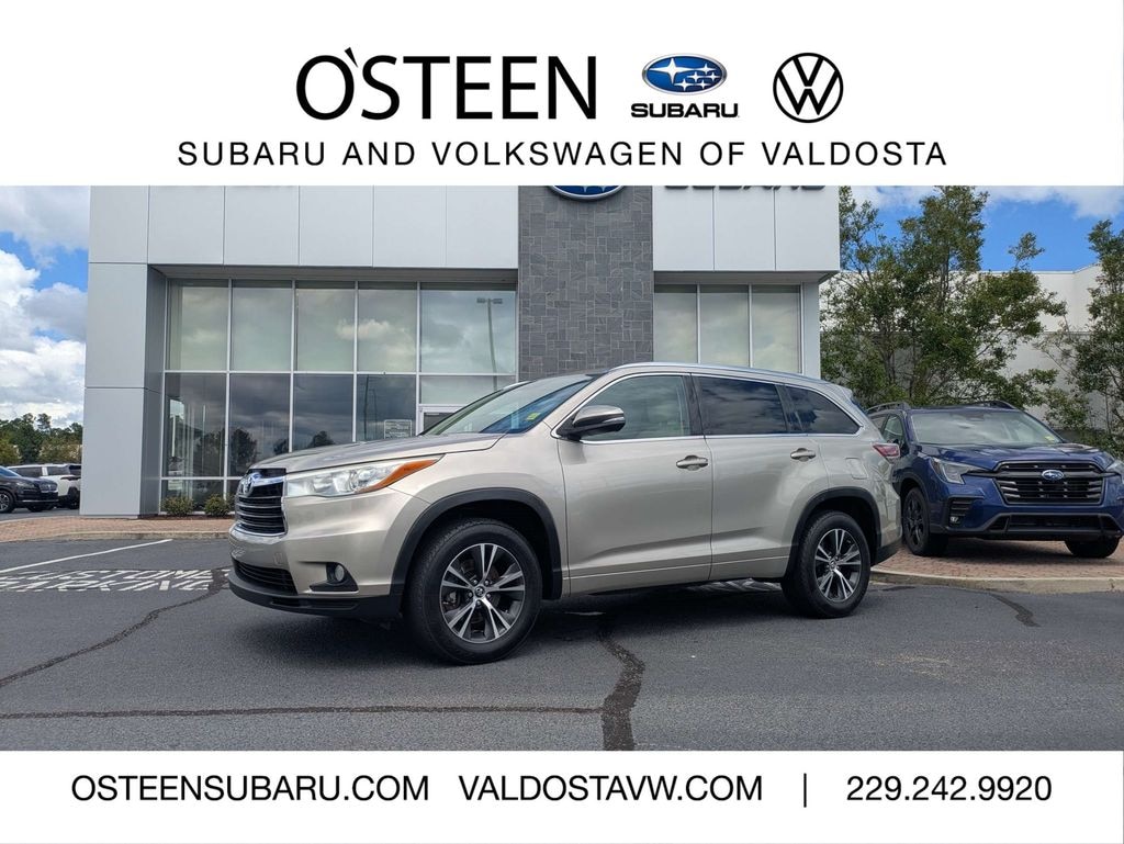 Used 2016 Toyota Highlander XLE V6 SUV
