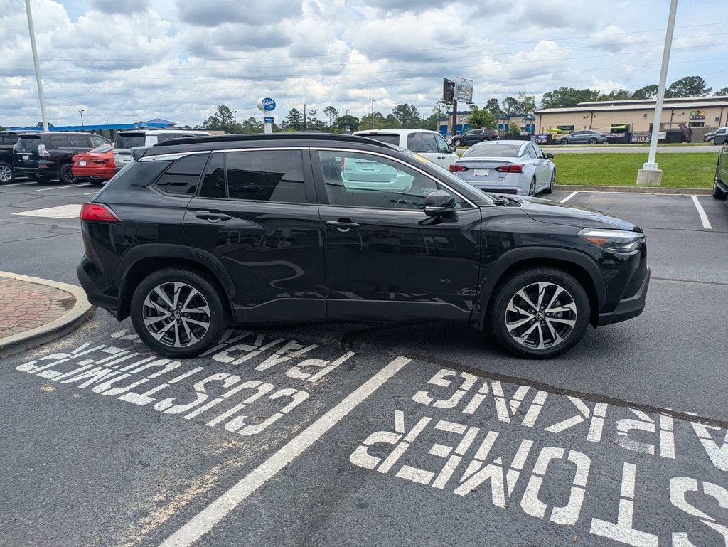 Used 2023 Toyota Corolla Cross XLE SUV