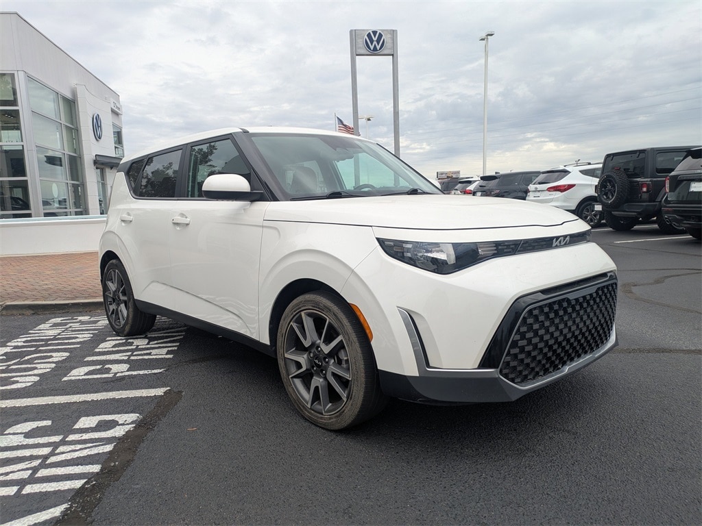 Used 2024 Kia Soul EX Hatchback