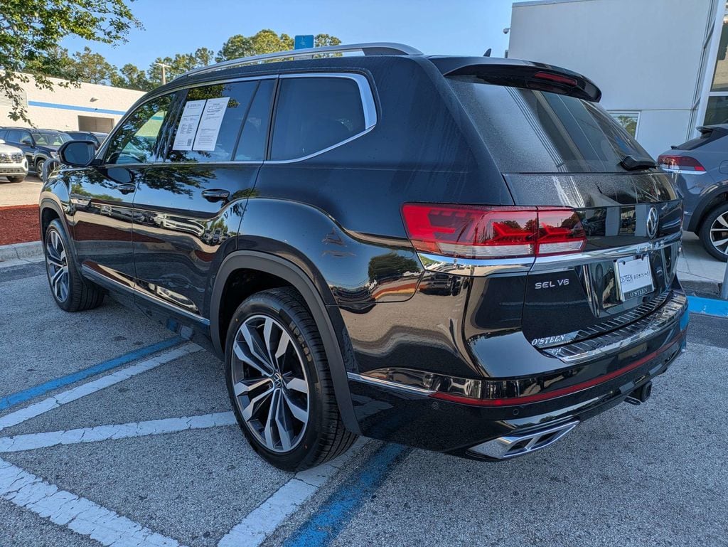 Used 2022 Volkswagen Atlas 3.6L V6 SEL Premium R-Line SUV