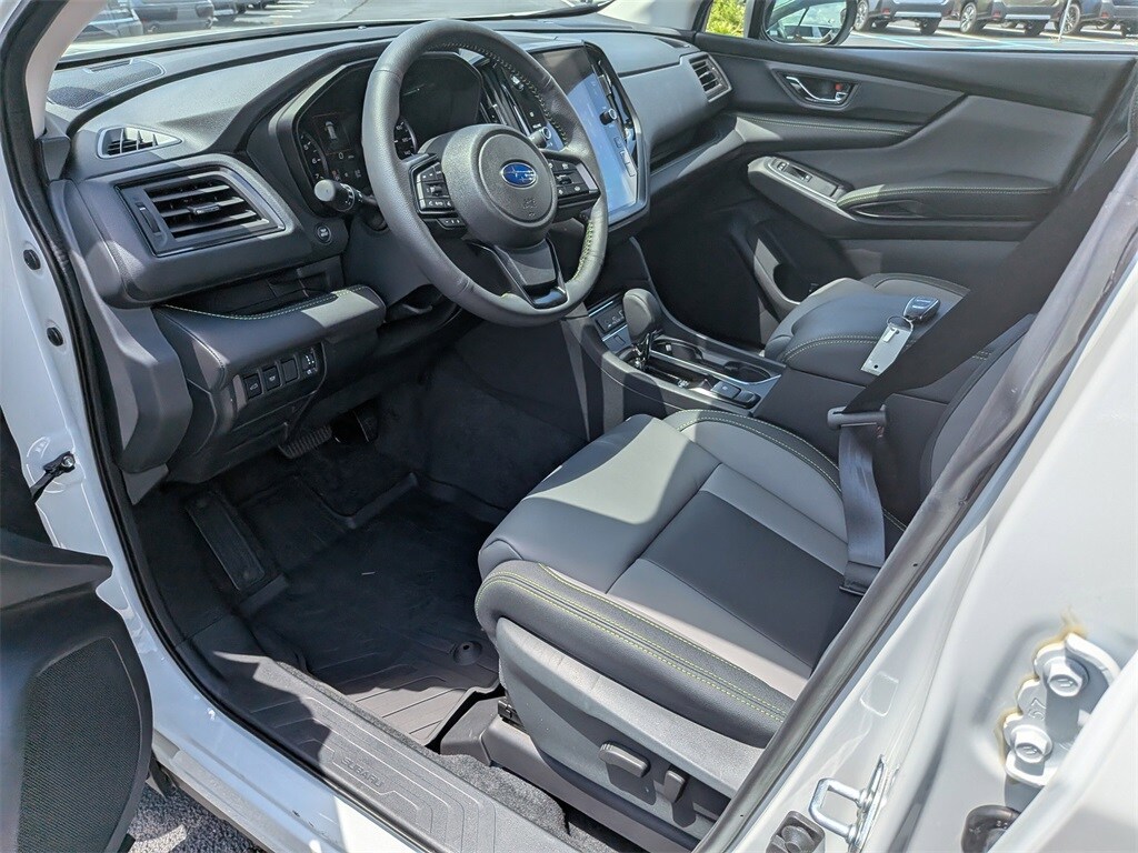 2025 Subaru Ascent Onyx Edition photo 2
