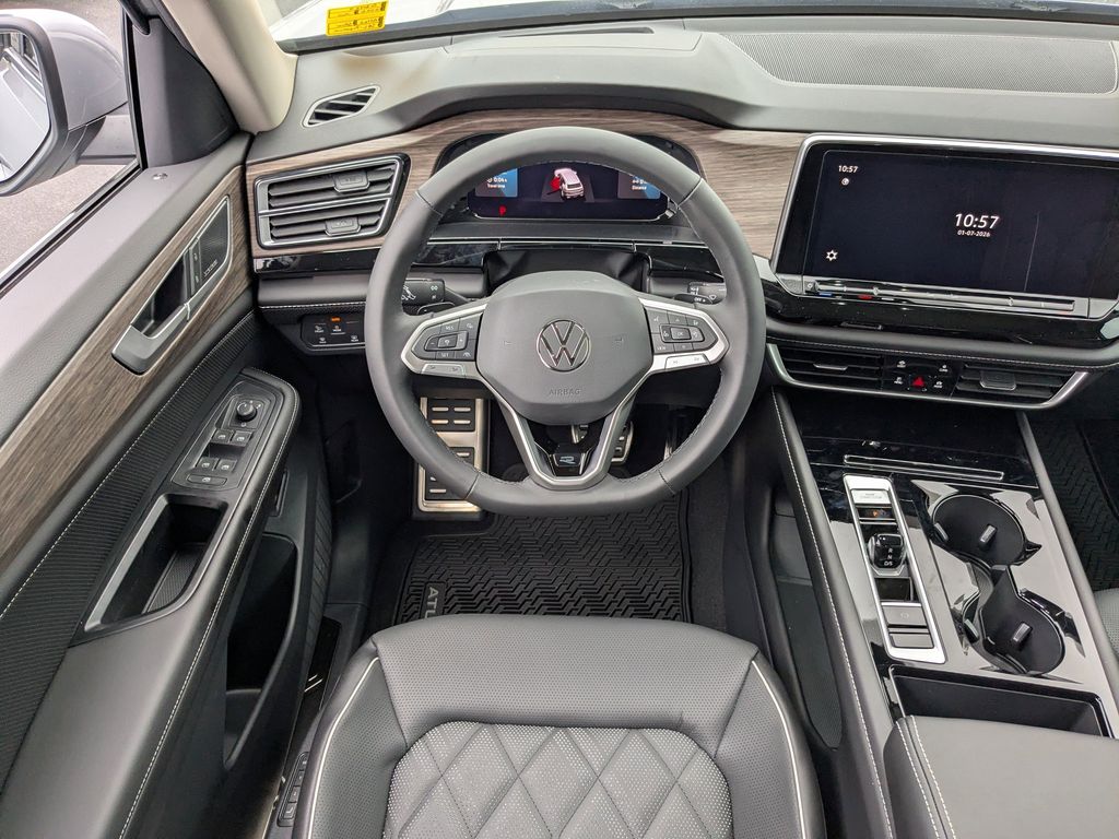 2026 Volkswagen Atlas SEL Premium R-Line - Photo 16
