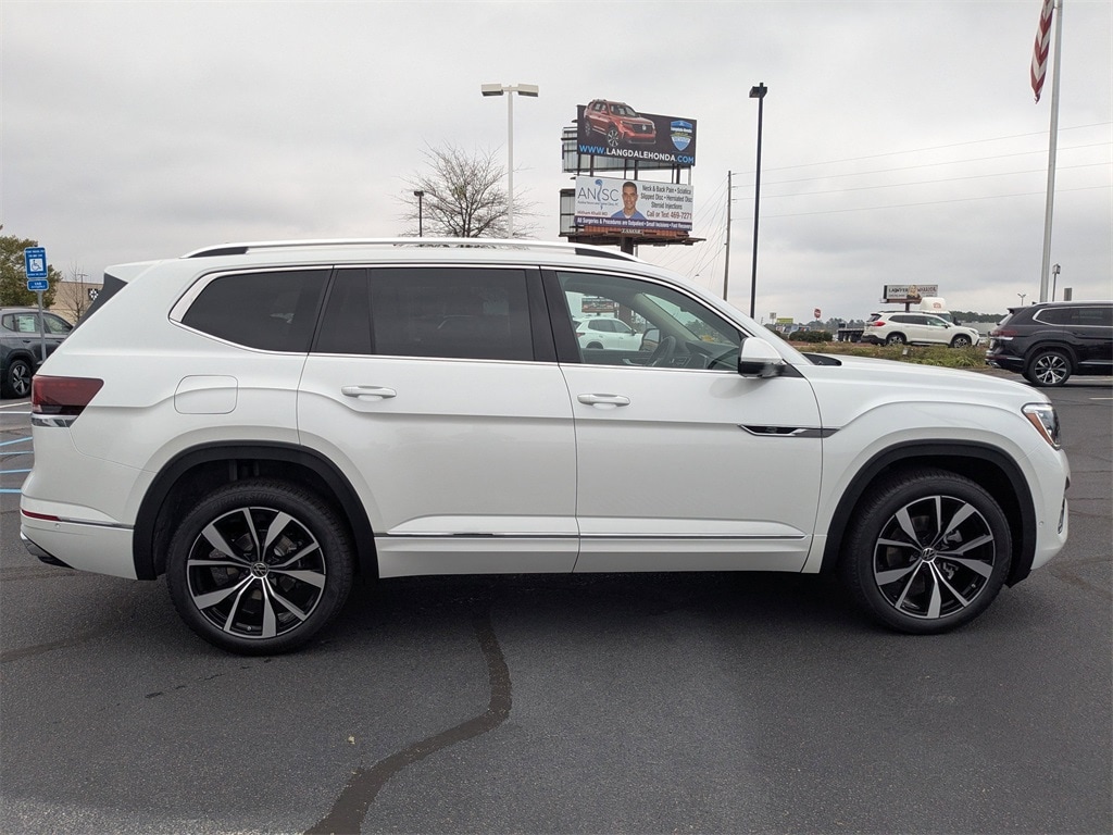 New 2026 Volkswagen Atlas 2.0T SEL Premium R-Line SUV