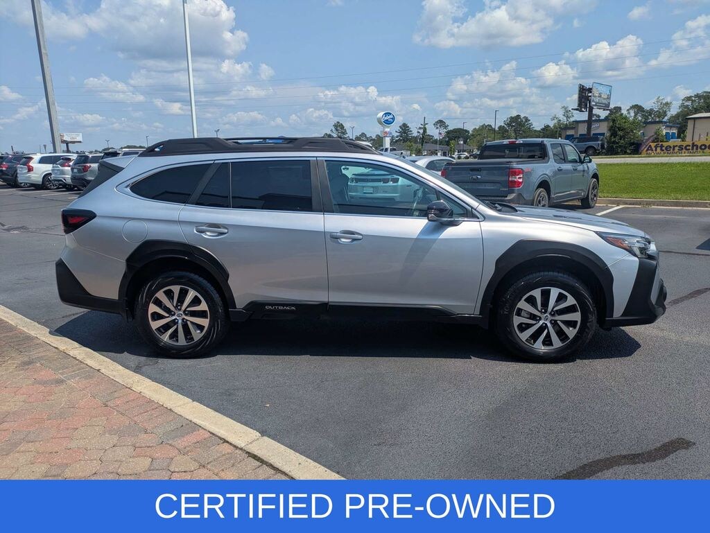 Used 2025 Subaru Outback Premium SUV
