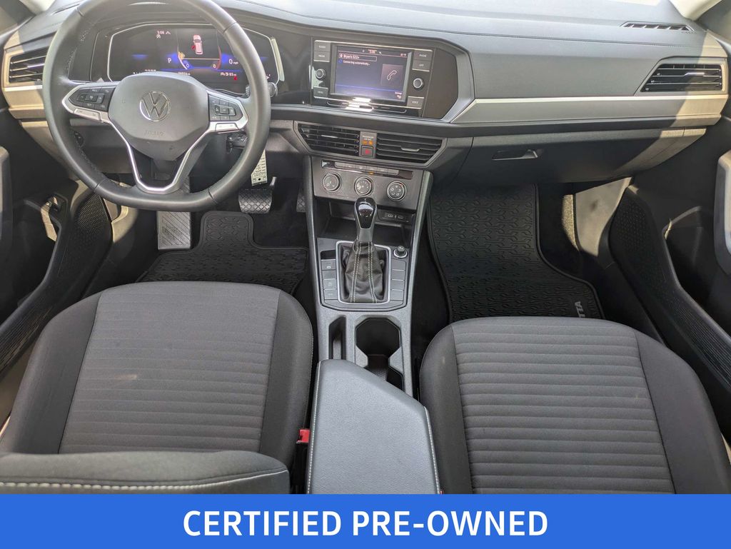 Used 2024 Volkswagen Jetta S with VIN 3VW5M7BU6RM097568 for sale in Hahira, GA