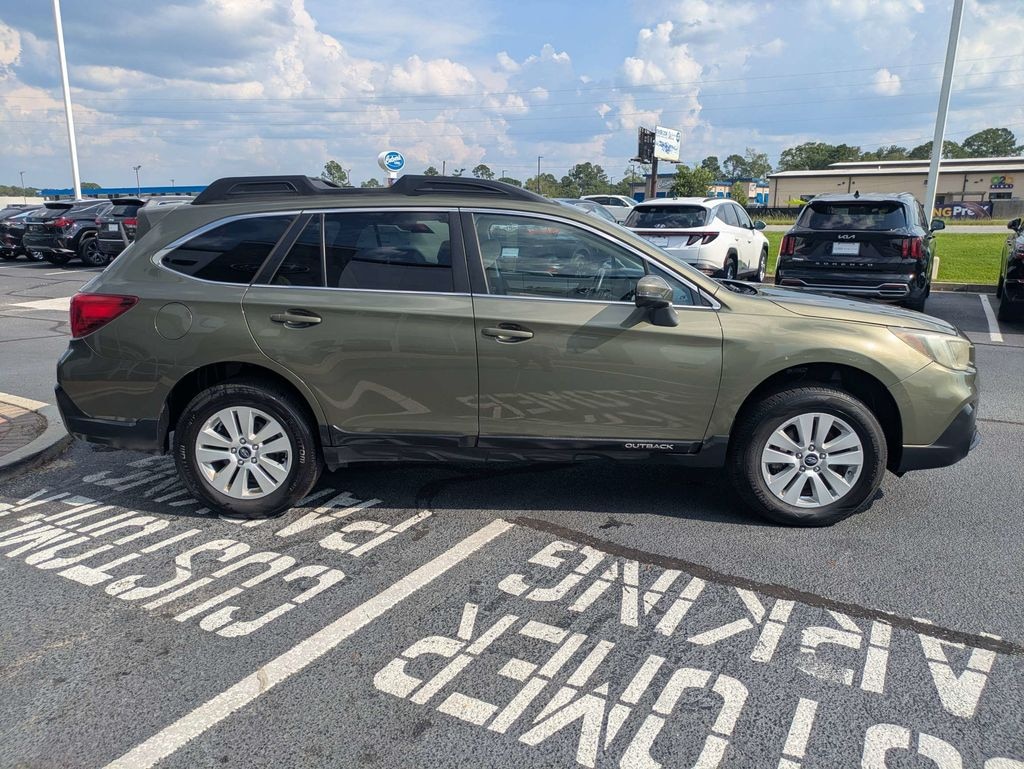 Used 2019 Subaru Outback 2.5i Premium SUV