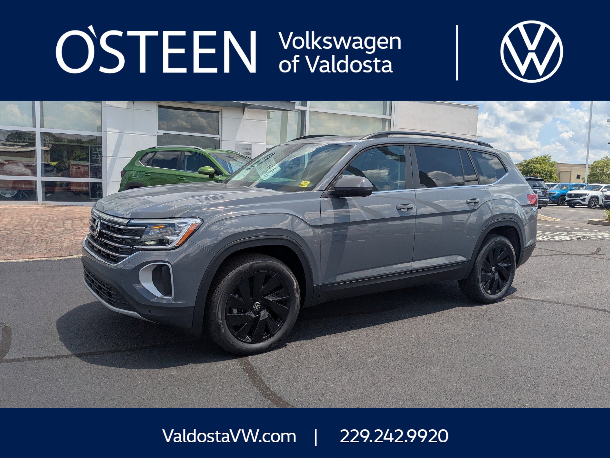 2025 Volkswagen Atlas 2.0T SE w/ Technology