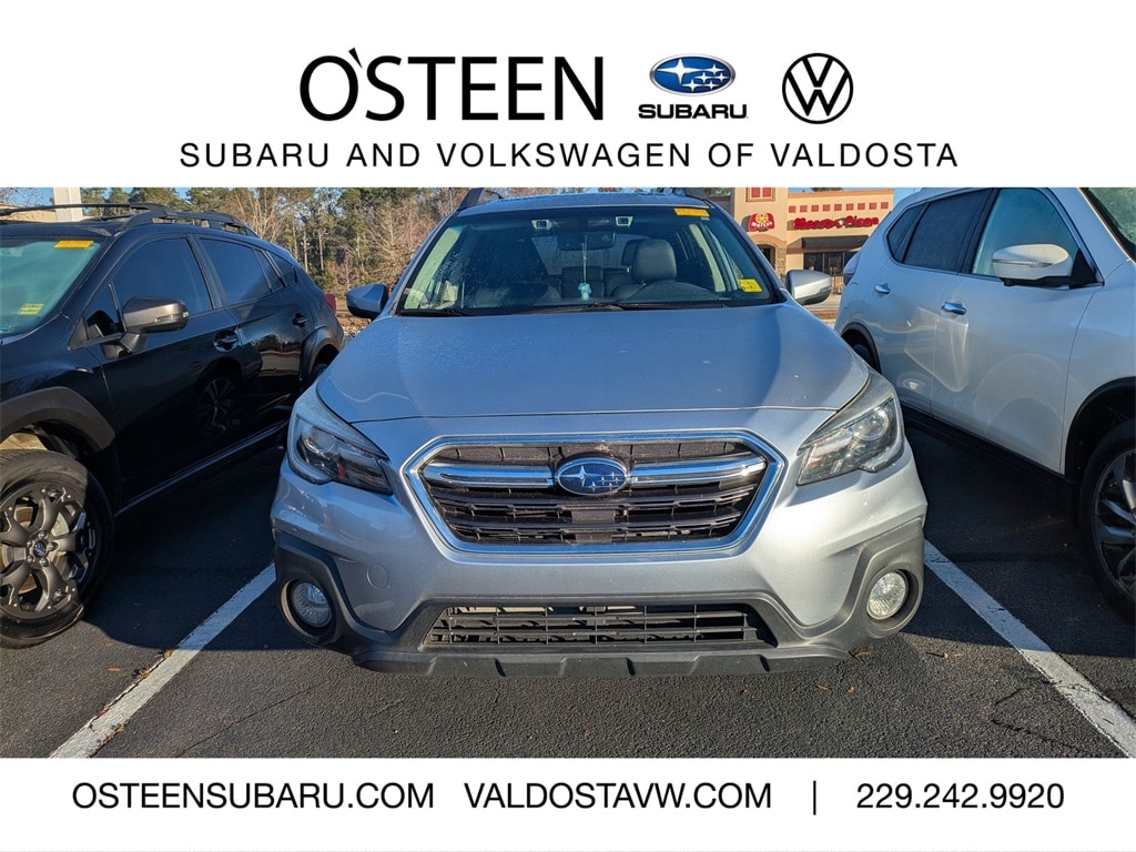 2019 Subaru Outback Limited's photo