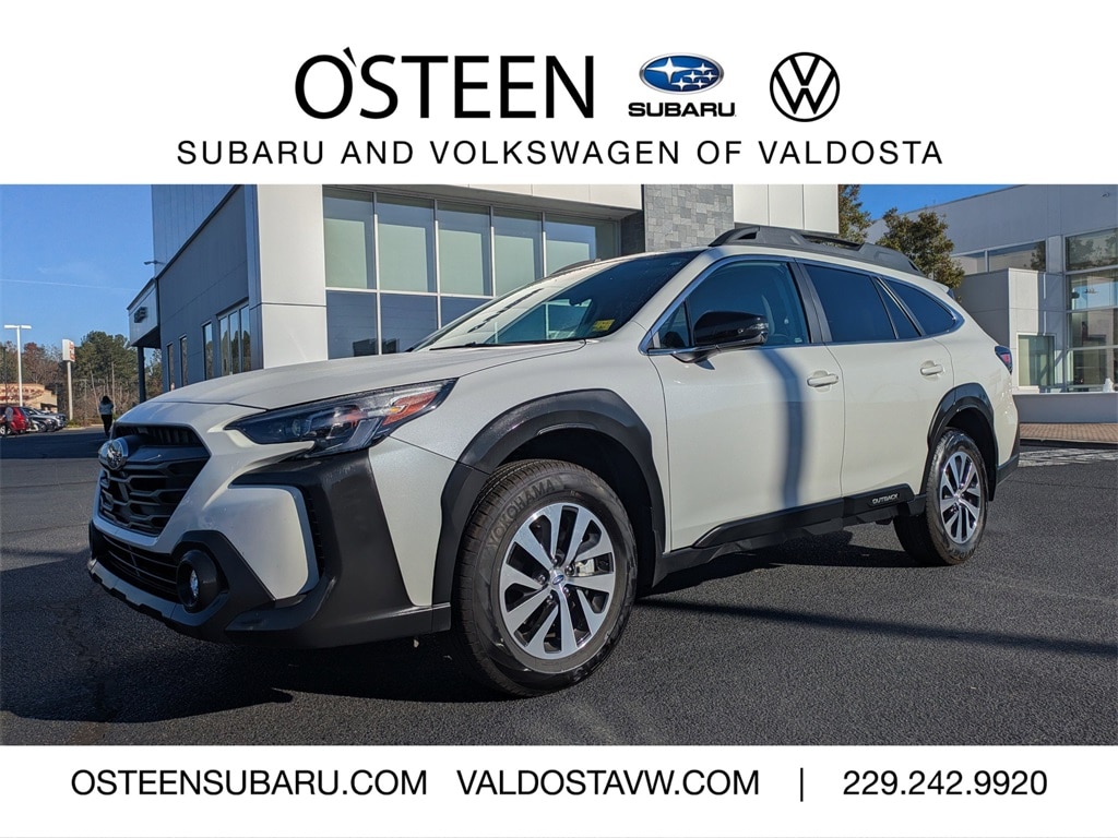 2025 Subaru Outback Premium's photo