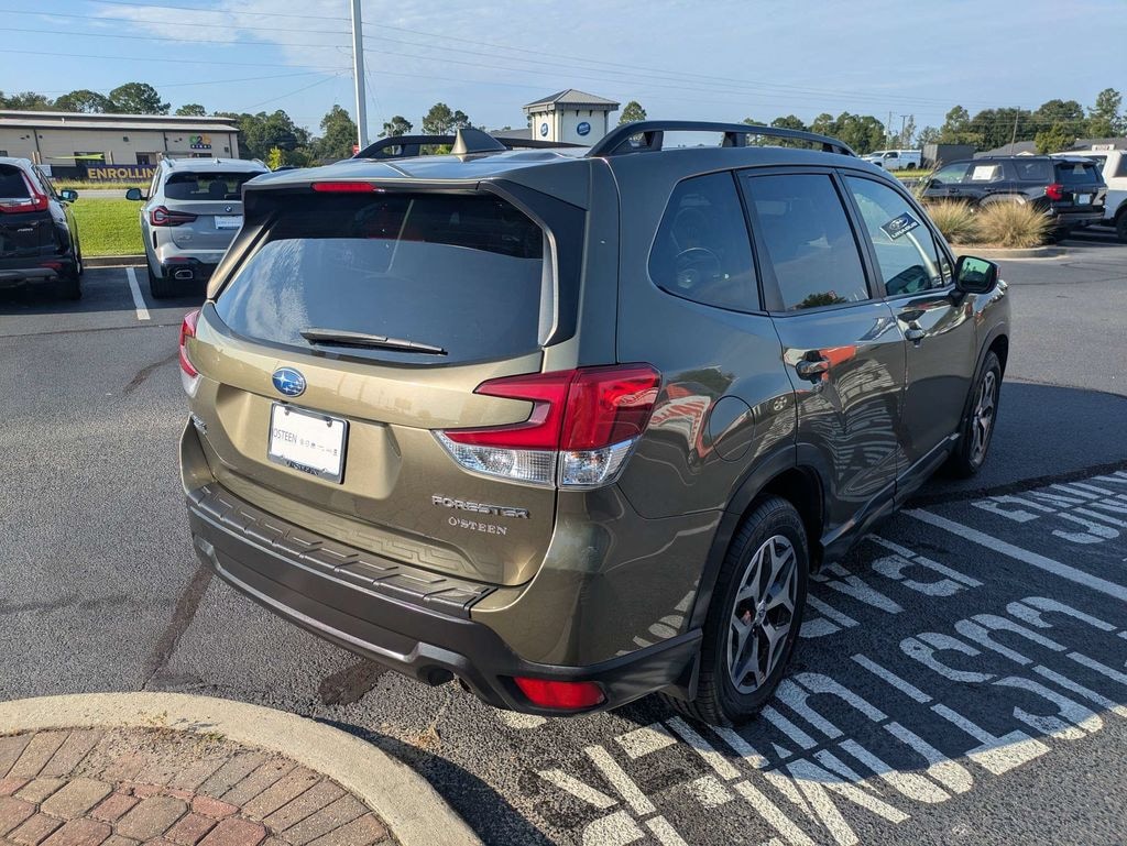 Used 2022 Subaru Forester Premium SUV