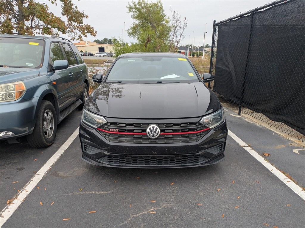 2019 Volkswagen Jetta GLI 2.0T S photo 2