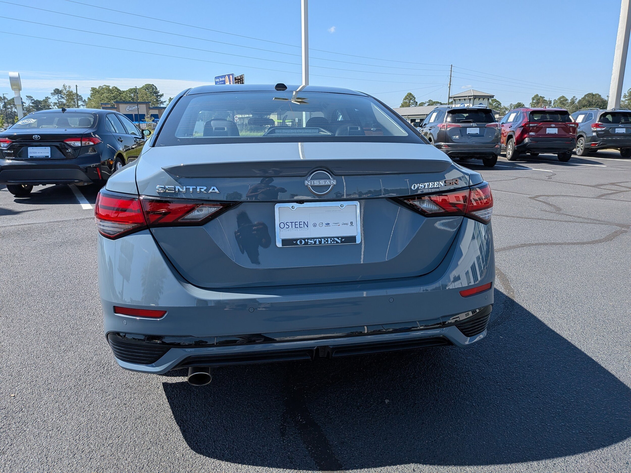 2024 Nissan Sentra SR photo 4