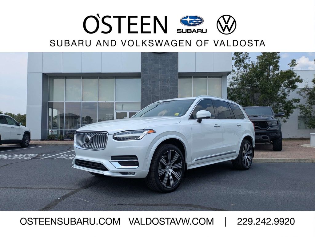 2022 Volvo XC90