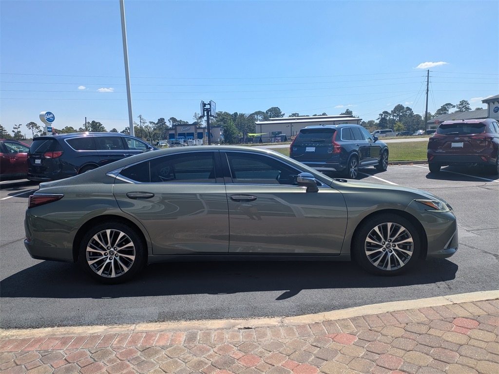 Used 2019 Lexus ES 350 Sedan