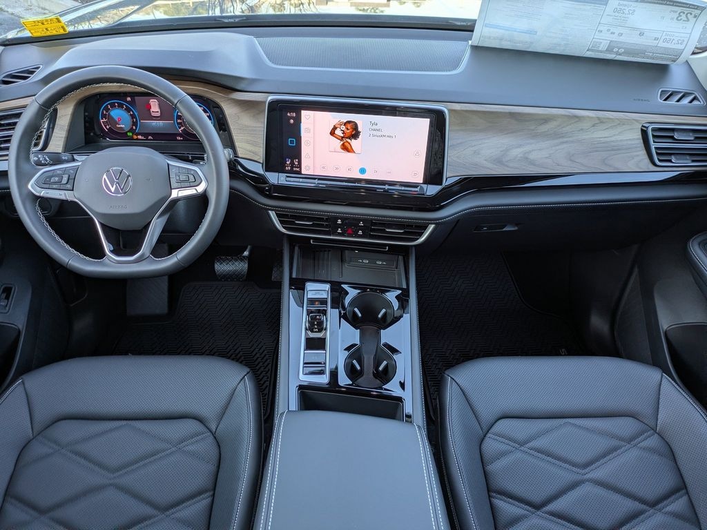 New 2026 Volkswagen Atlas 2.0T SE w/Technology SUV