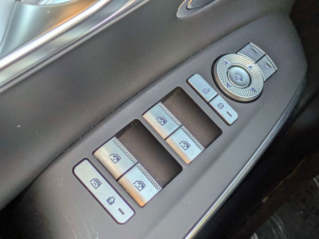 2025 GENESIS GV70 Sport - Photo 27