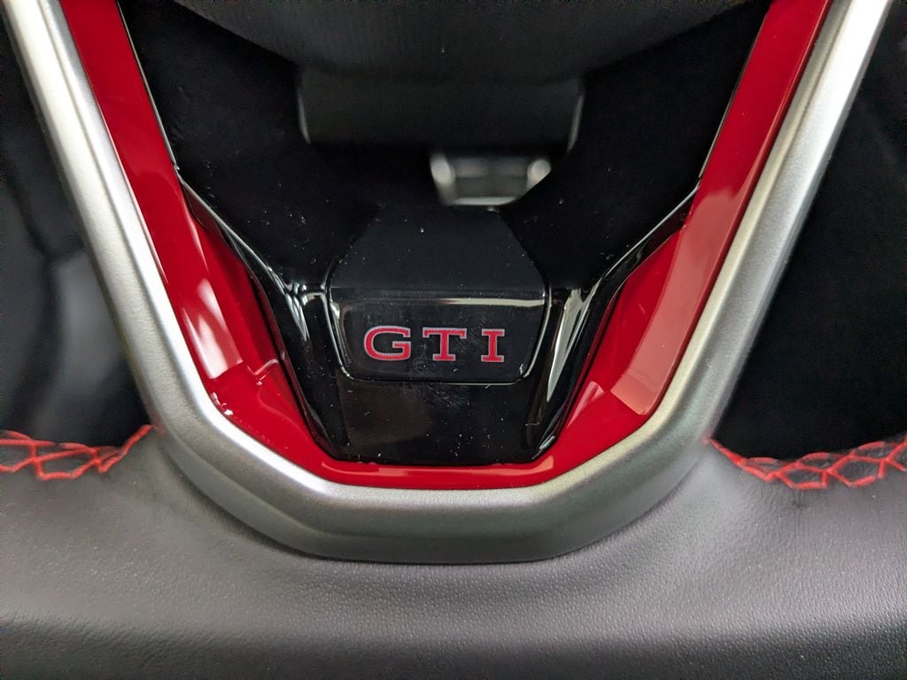 2026 Volkswagen Golf GTI SE - Photo 30