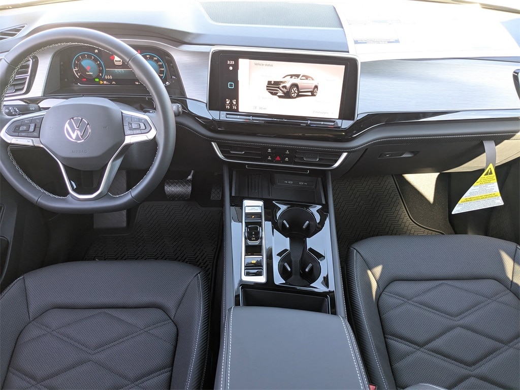 New 2026 Volkswagen Atlas Cross Sport 2.0T SE w/Technology SUV