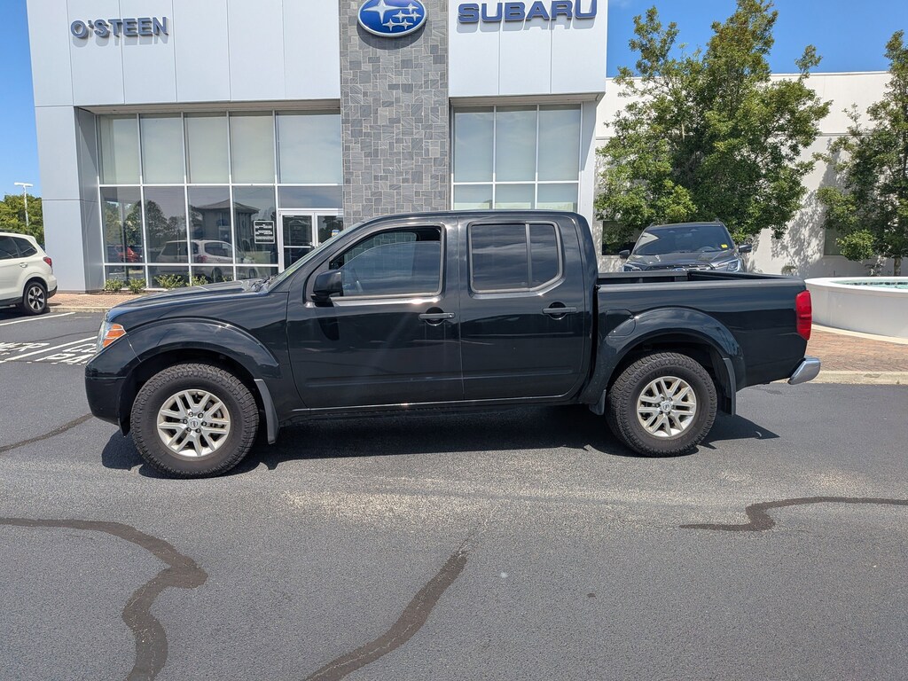 Used 2021 Nissan Frontier SV Truck Crew Cab