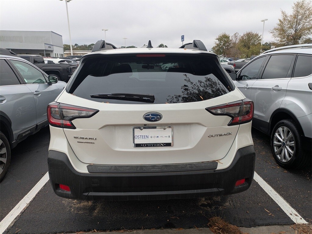 2025 Subaru Outback Premium photo 2