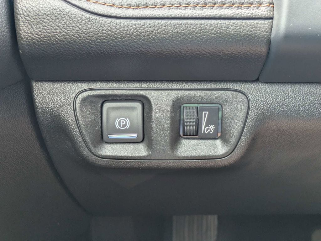 2023 GMC Acadia AT4 - Photo 26