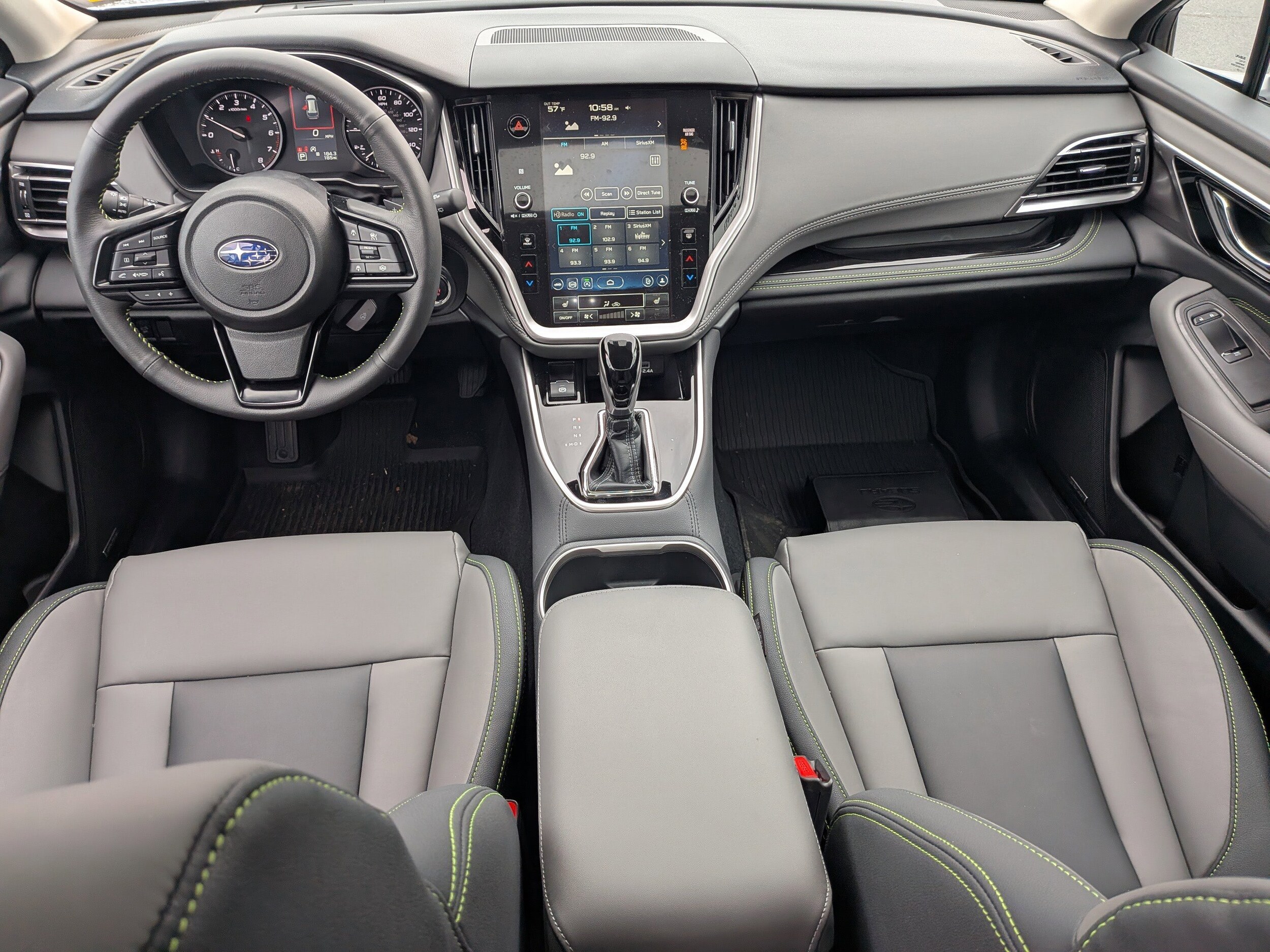 2025 Subaru Outback Onyx Edition photo 2