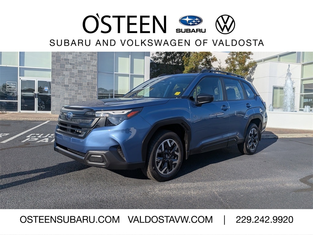 2025 Subaru Forester Base