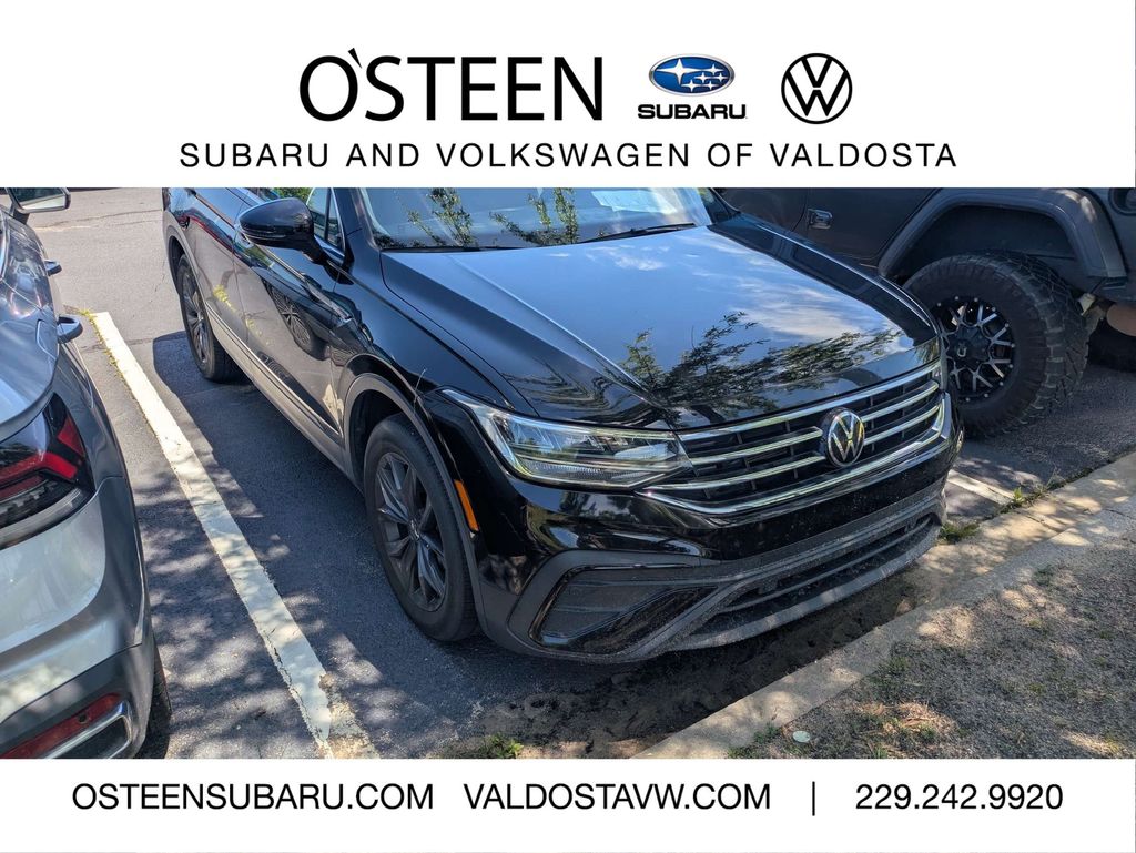 2023 Volkswagen Tiguan 2.0T SE's photo
