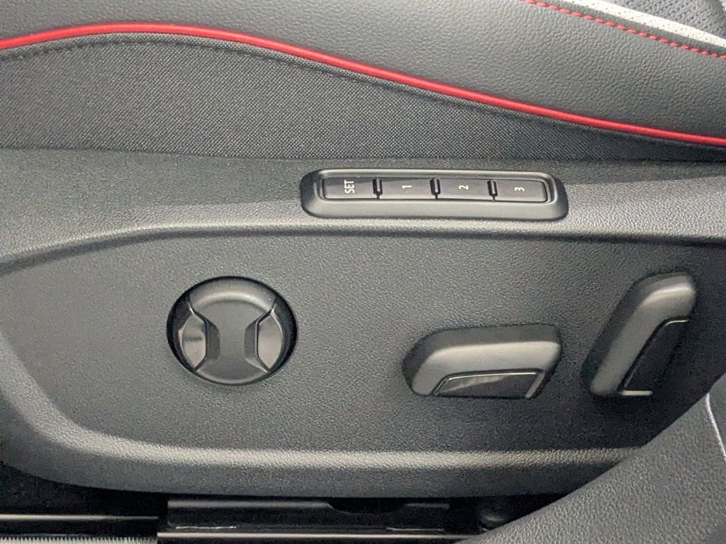 2026 Volkswagen Golf GTI SE - Photo 20