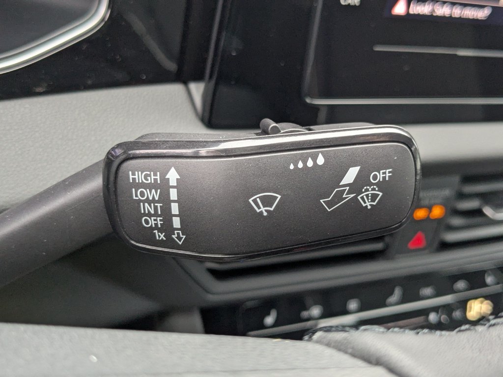 2026 Volkswagen Jetta Sport - Photo 29