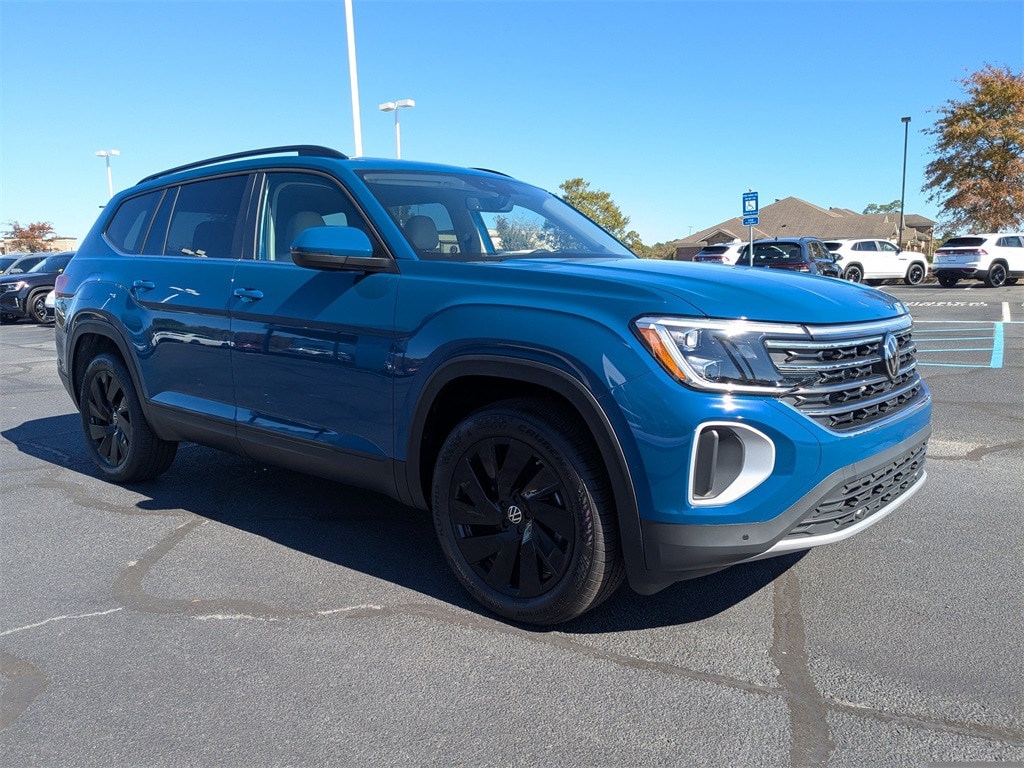 New 2026 Volkswagen Atlas 2.0T SE w/ Technology SUV