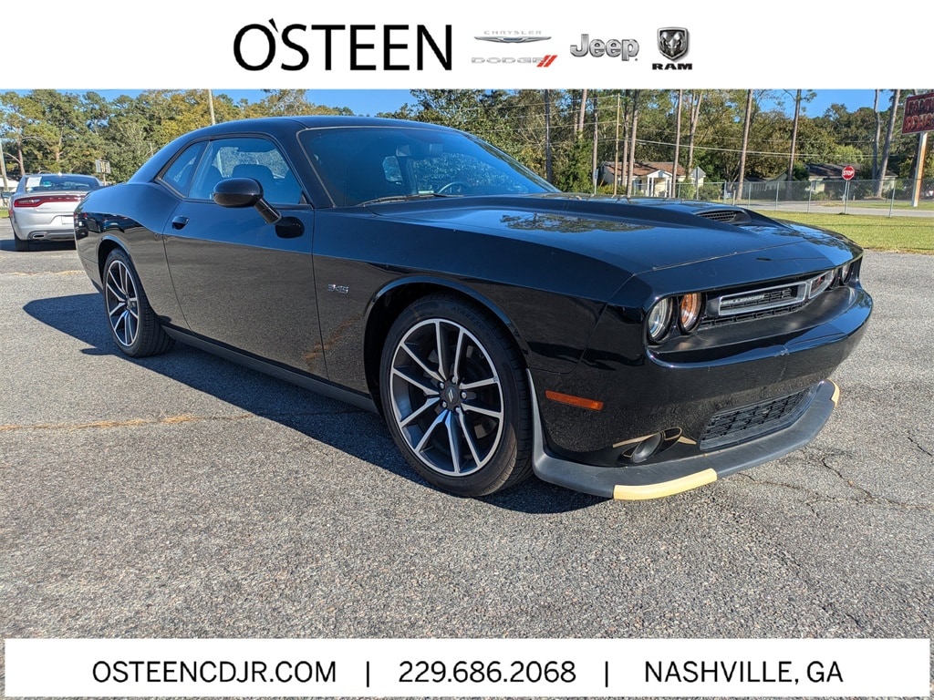 Used 2023 Dodge Challenger R/T Coupe